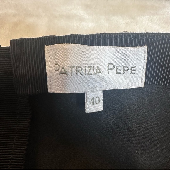 Patrizia Pepe Black Rhinestone Mini Skirt Size 40/small - Picture 8 of 11